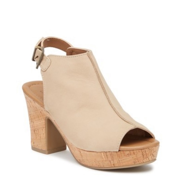 Stone Genuine Leather Cork Platform Sandal - Picture 6 of 7